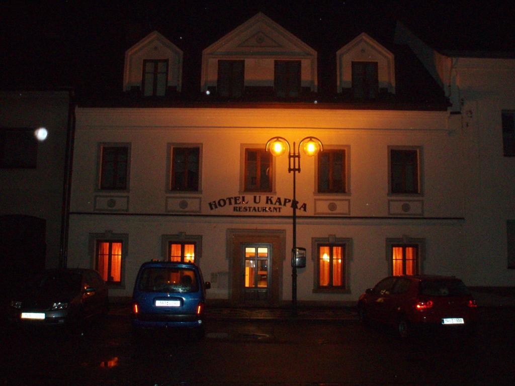 Hotel u Kapra Lázně Bělohrad Buitenkant foto